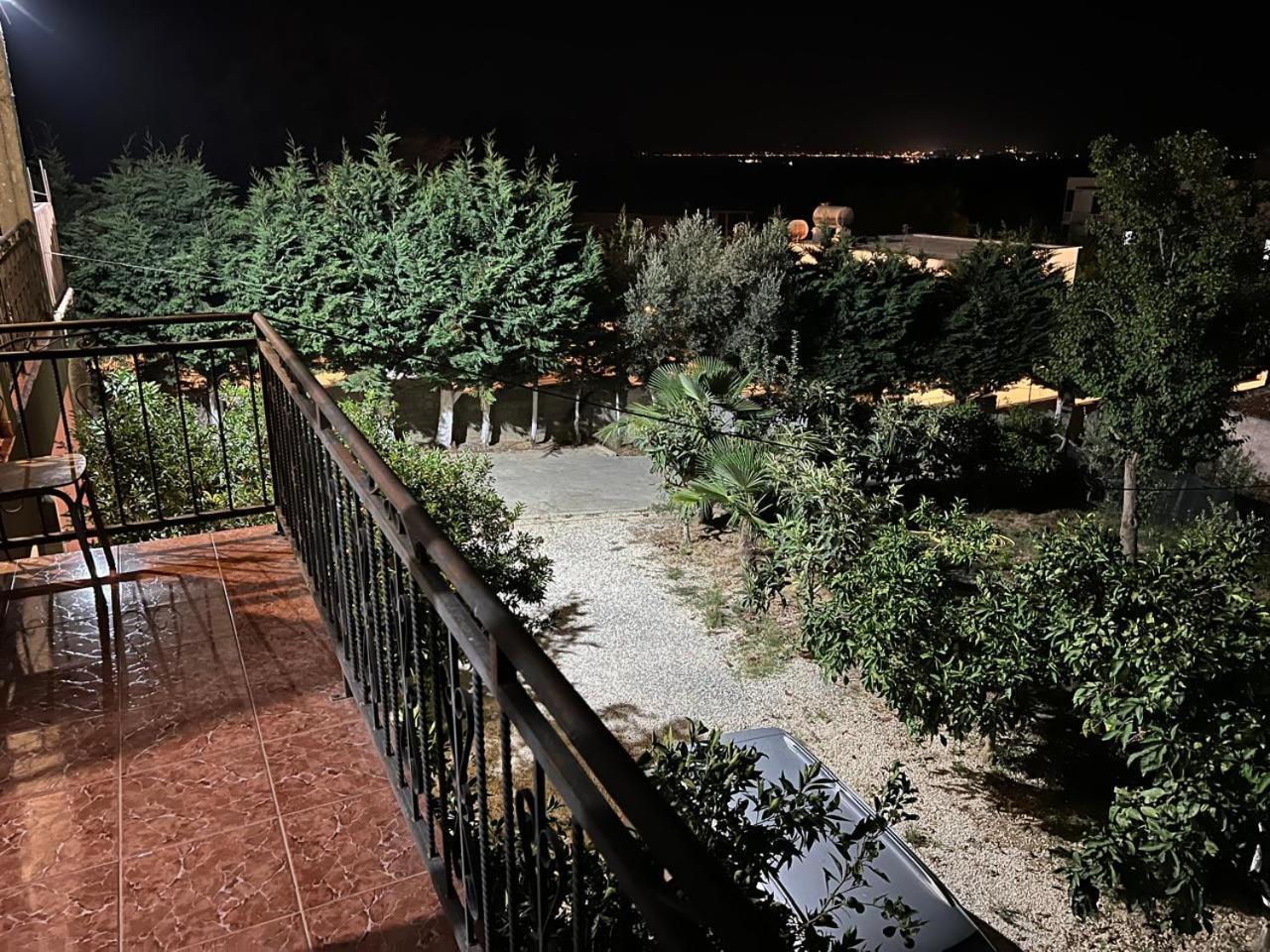 Karpen Apartment For Rent Vacation Krasniqi מראה חיצוני תמונה